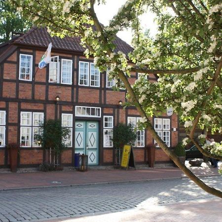 Kontraste Hotel Neumuenster Ngoại thất bức ảnh
