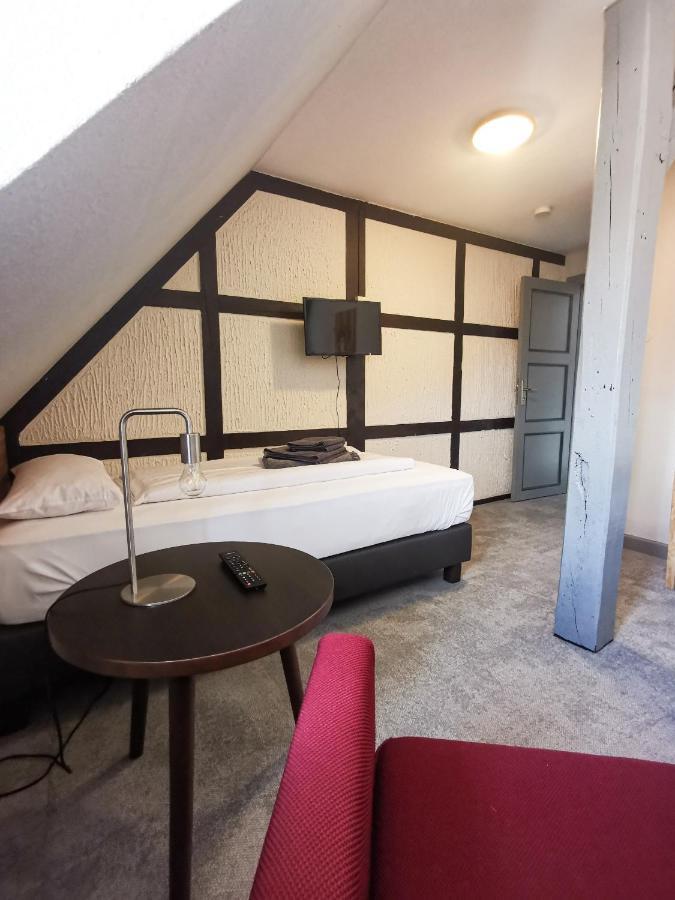 Kontraste Hotel Neumuenster Ngoại thất bức ảnh