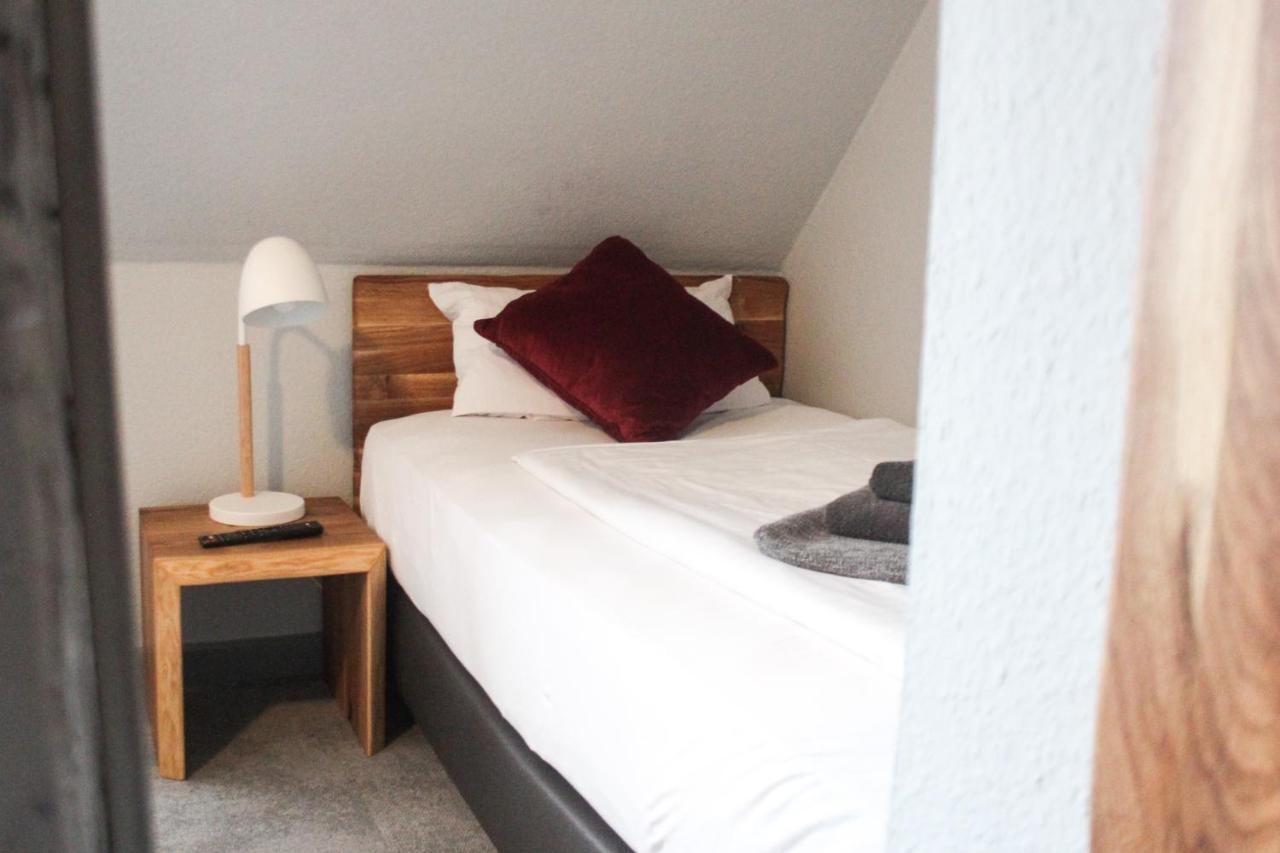 Kontraste Hotel Neumuenster Ngoại thất bức ảnh